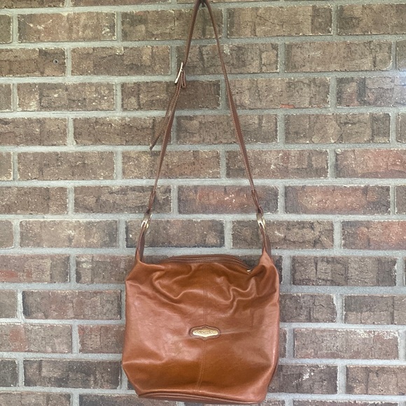 Capezio Brown Shoulder Bag - Picture 1 of 5